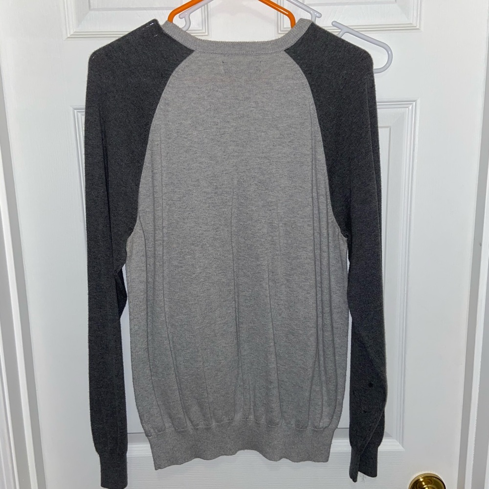 Men’s sweater - Picture 2 of 3